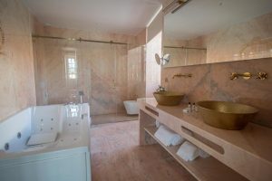 Hotel com Jacuzzi no Quarto em Tomar