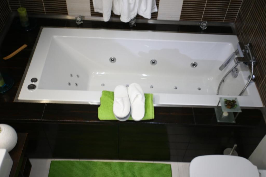 Quarto com Jacuzzi Luxury Guest House Opus One Faro