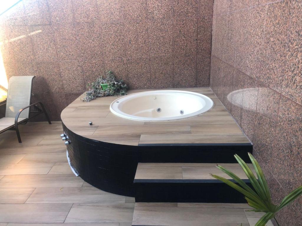 Condomínio Tower Cobertura 1503 com Jacuzzi em Belo Horizonte