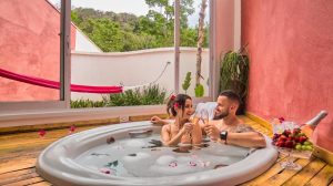 Hotel Boutique Frangipani Interior São Paulo com Jacuzzi no Terraço